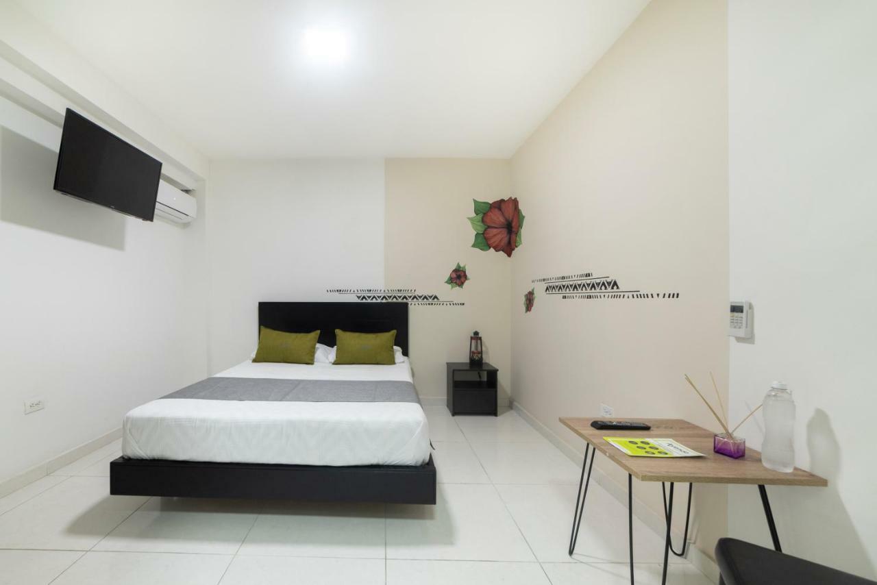 Hotel Green Park Кали Екстериор снимка