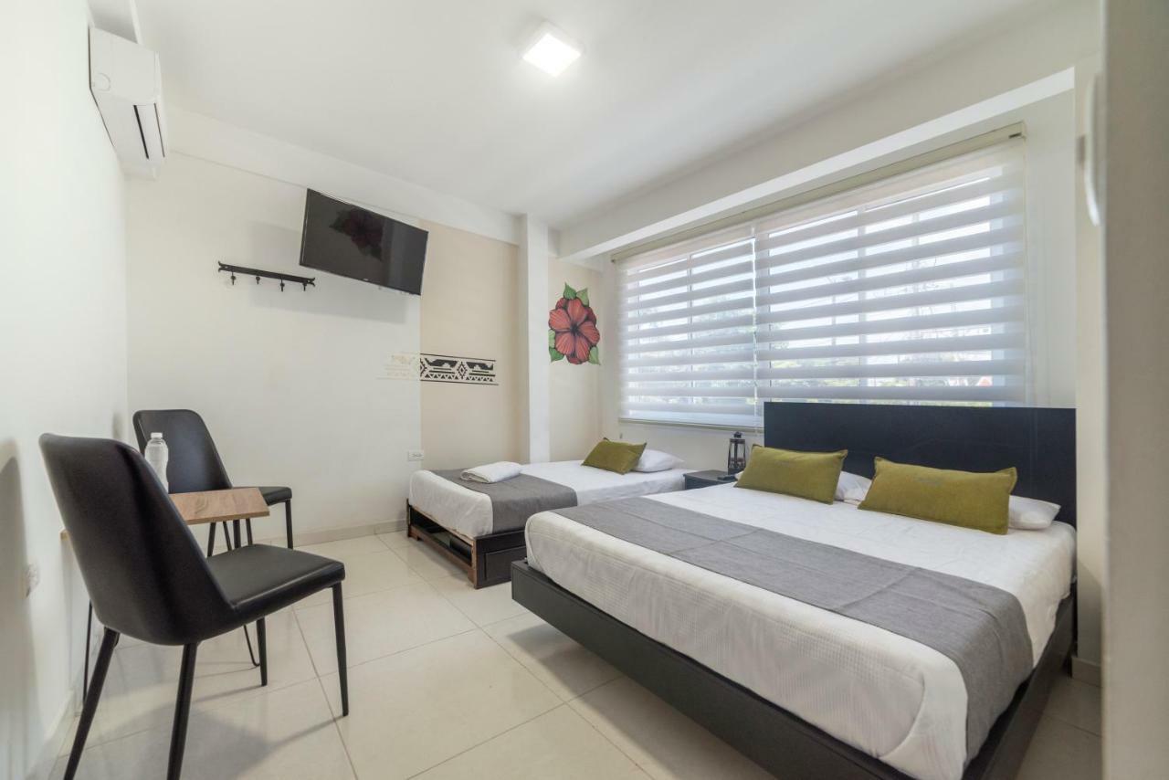 Hotel Green Park Кали Екстериор снимка